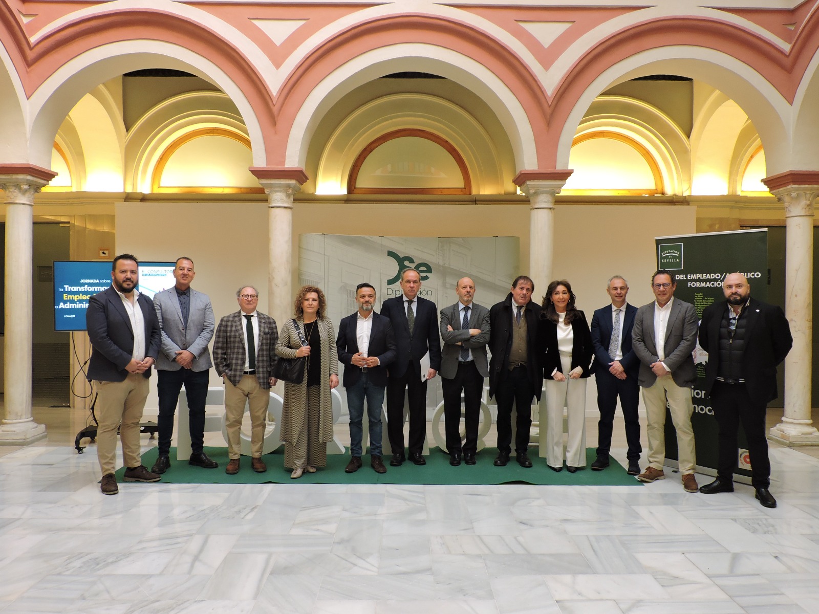 03-200325 EMPLEADO PÚBLICO GRUPO