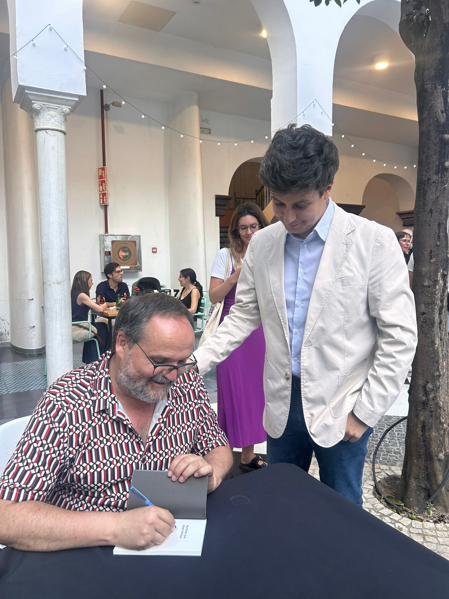 06-120625 LIBROS CICUS 1