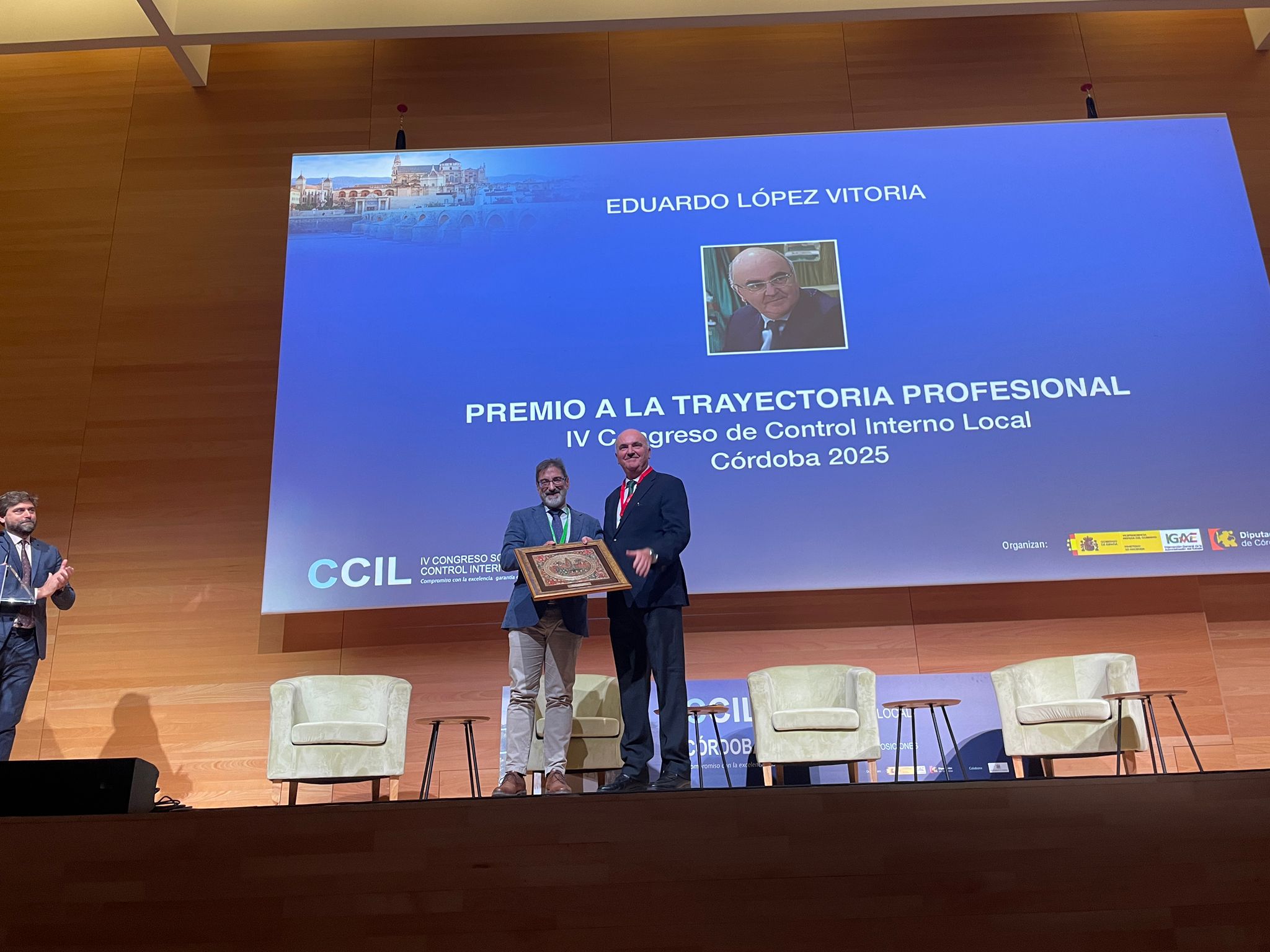 10-201025 PREMIO INTERVENCIÓN 1