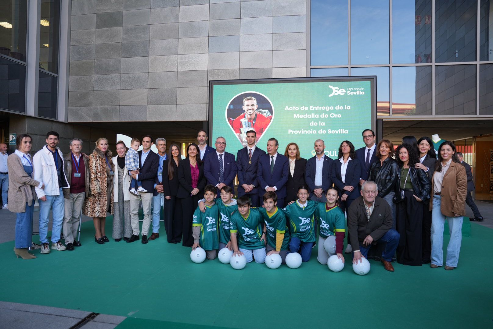 11-191125 FABIÁN 0 FAMILIA