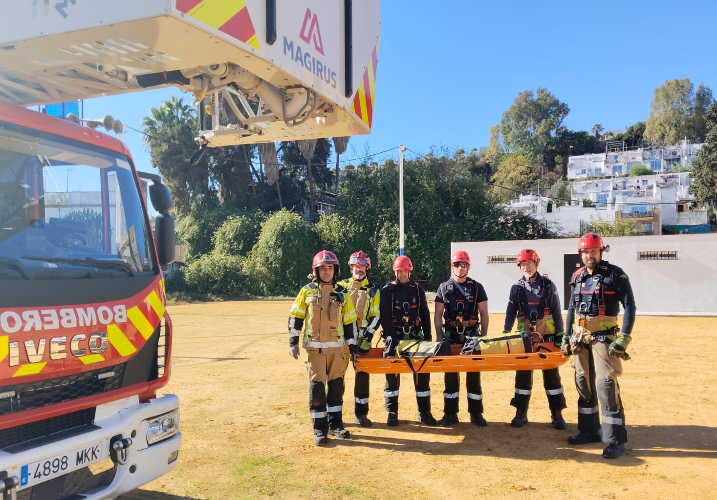 11-241125 foto SIMULACRO DE BOMBEROS