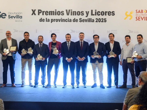 04-290425 X Premio Vinos y Licores