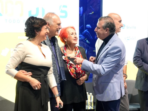 12-101225 - Foto ENCUENTRO '8.000 DÍAS'