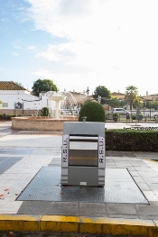 Soterramiento de contenedores en varias calles del municipio