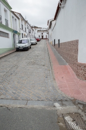 Obras de reforma y adaptación de la c/ alvarez quintero y c/ máximino mateos de el real de la jara