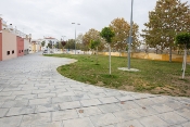 Reurbanización plaza/zona verde junto avda. mar merditerráneo