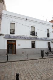 Adecuación a normativa en diferentes edificios municipales: casa de la juventud (según la rectificación de inventario municipal de bienes y derechos de este ayto, referida a los años 1991 y 1992, edif