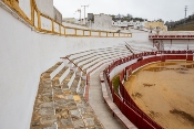 Rehabilitación graderío plaza de toros