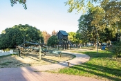 Proyecto de instalación de áreas de recreo infantil en varias zonas del término municipal de mairena del  alcor